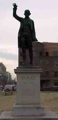 Statue / monument of Edmund Burke in Washington DC by Sculptor J. Havard Thomas