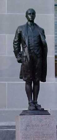 Statue / monument of Nathan Hale in Washington DC by Sculptor Bela L. Pratt