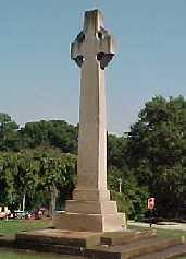 Statue / monument of  Peace Cross in Washington DC by Sculptor  Unknown