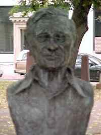 Statue / monument of William O. Douglas in Washington DC by Sculptor  Unknown